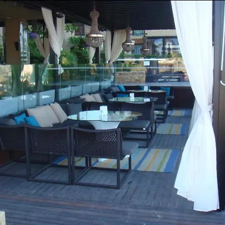 Oasis Vip Club, Apartment